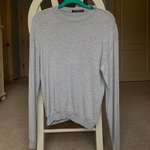Light grey crew neck sweater